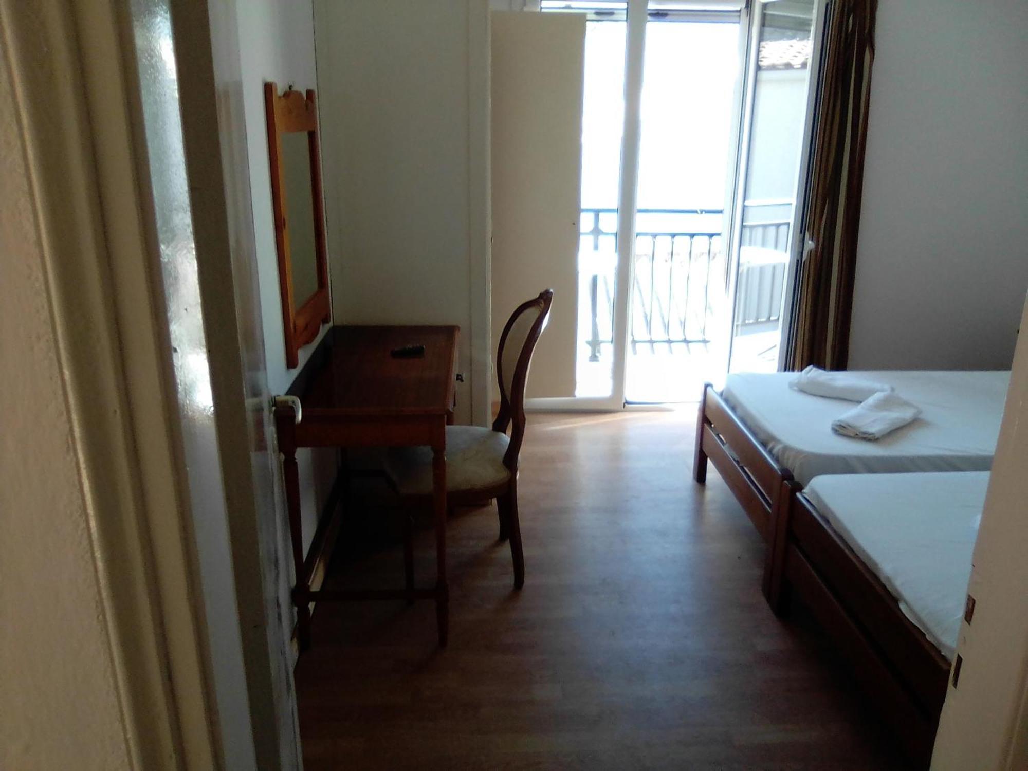 Georgia Beach Apartments Mesongí Eksteriør billede